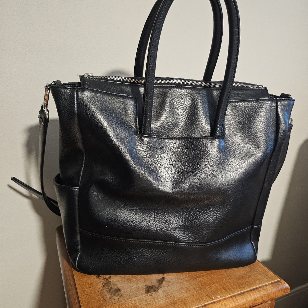 Matt & Nat Vegan Leather Diaper Bag